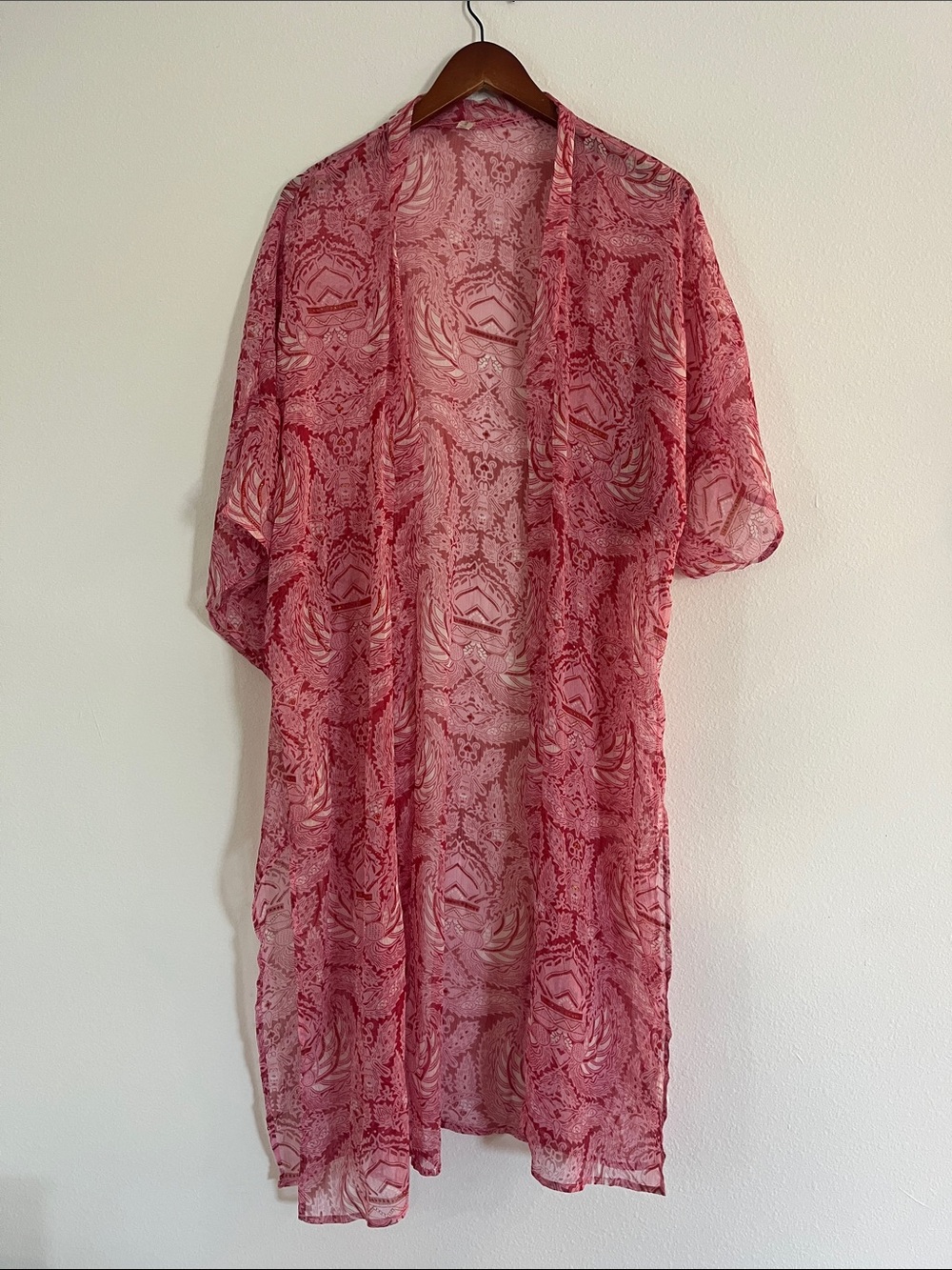 FRANCESCAS Pink Printed Sheer Kimono Swim Cover